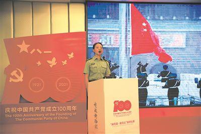 我开着出租车被路人拦住殴打应该怎么办？游戏画面